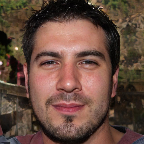 Julián M.